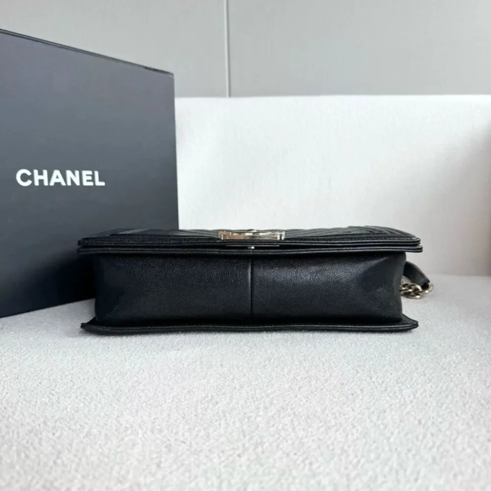Chanel Women Pre-Loved Bag Very Good Condition